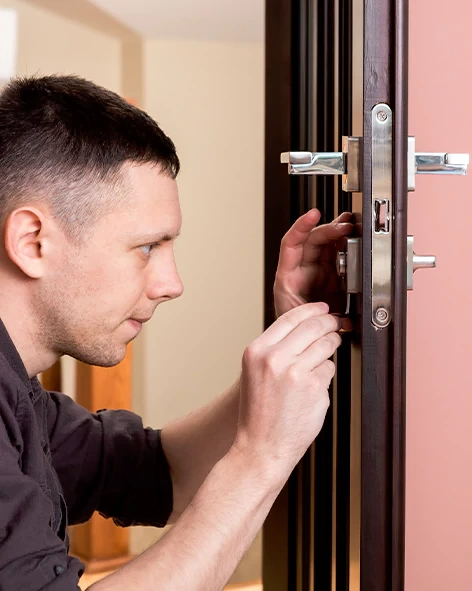 : Professional Locksmith For Commercial And Residential Locksmith Services in Orange, CA