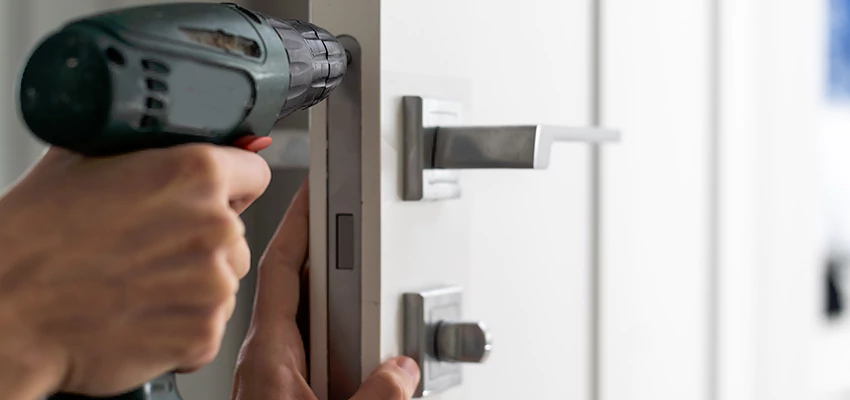 Locksmith For Lock Replacement Near Me in Orange, CA